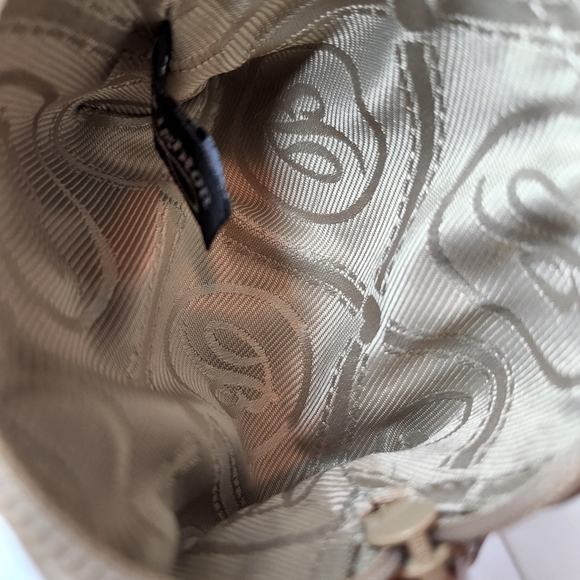 BRIGHTON taupe mini leather coin purse with heart in front New - Picture 5 of 5